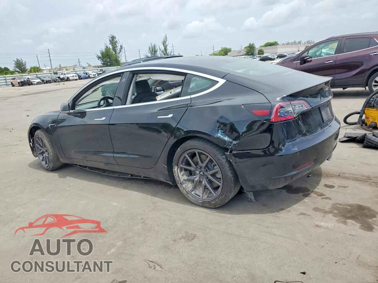 TESLA MODEL 3 2020 - 5YJ3E1EA3LF657550