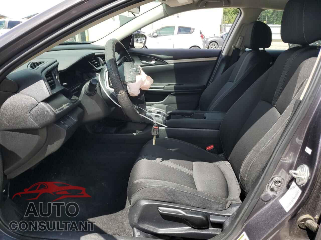 HONDA CIVIC 2018 - 19XFC2F50JE020080