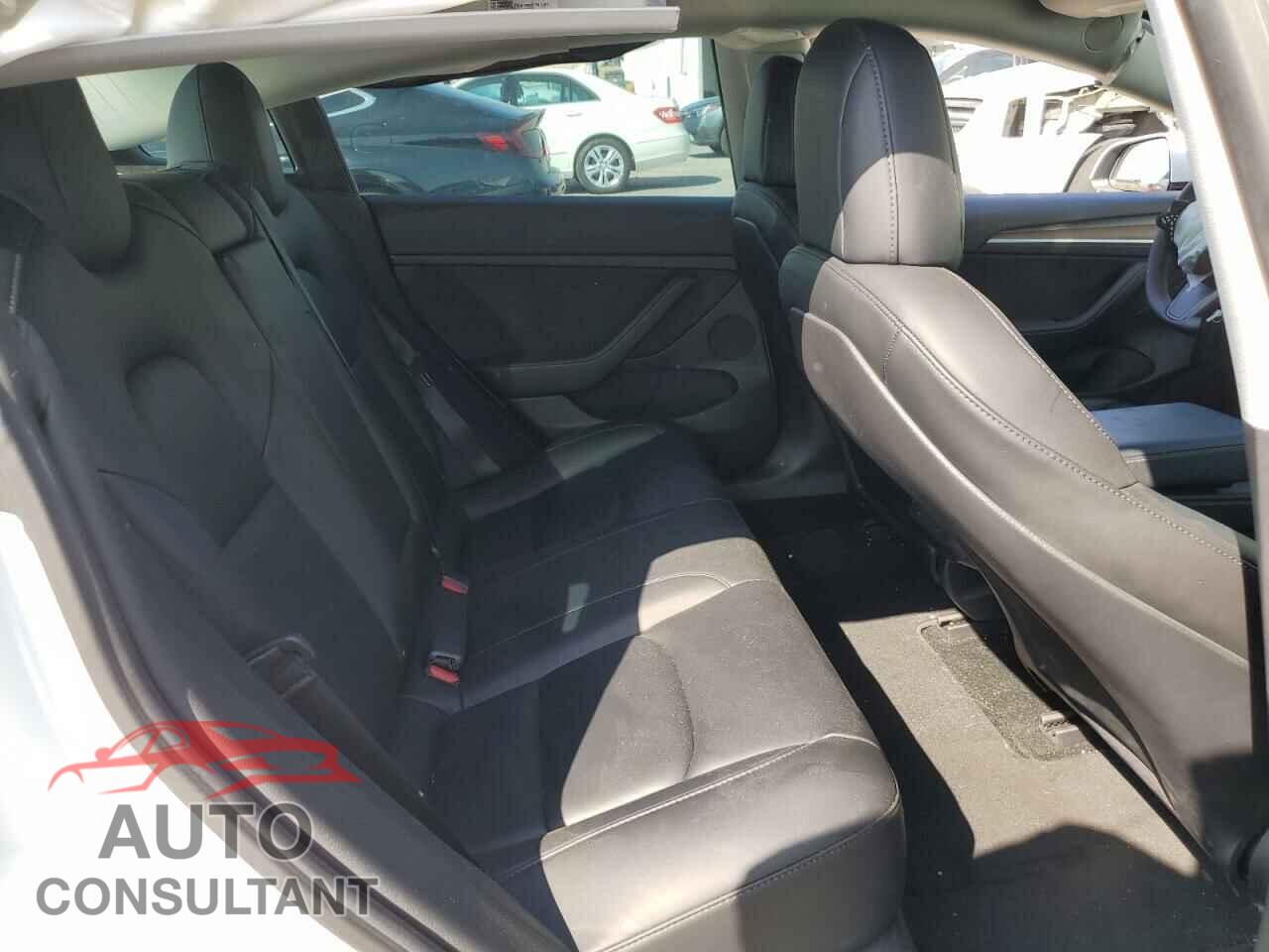 TESLA MODEL 3 2021 - 5YJ3E1EC1MF075451
