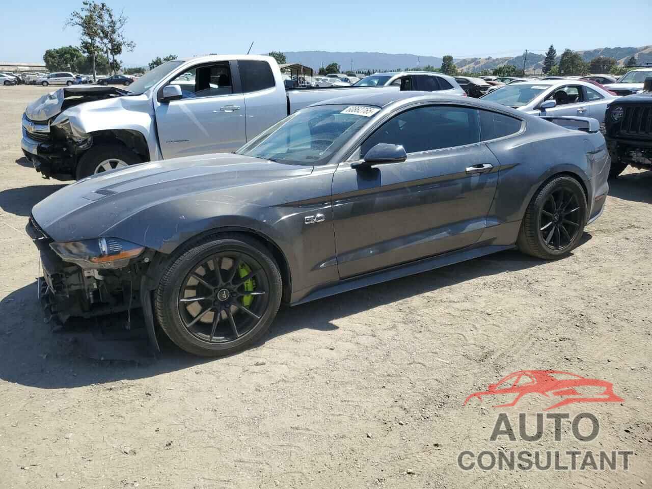 FORD MUSTANG 2018 - 1FA6P8CF4J5132368