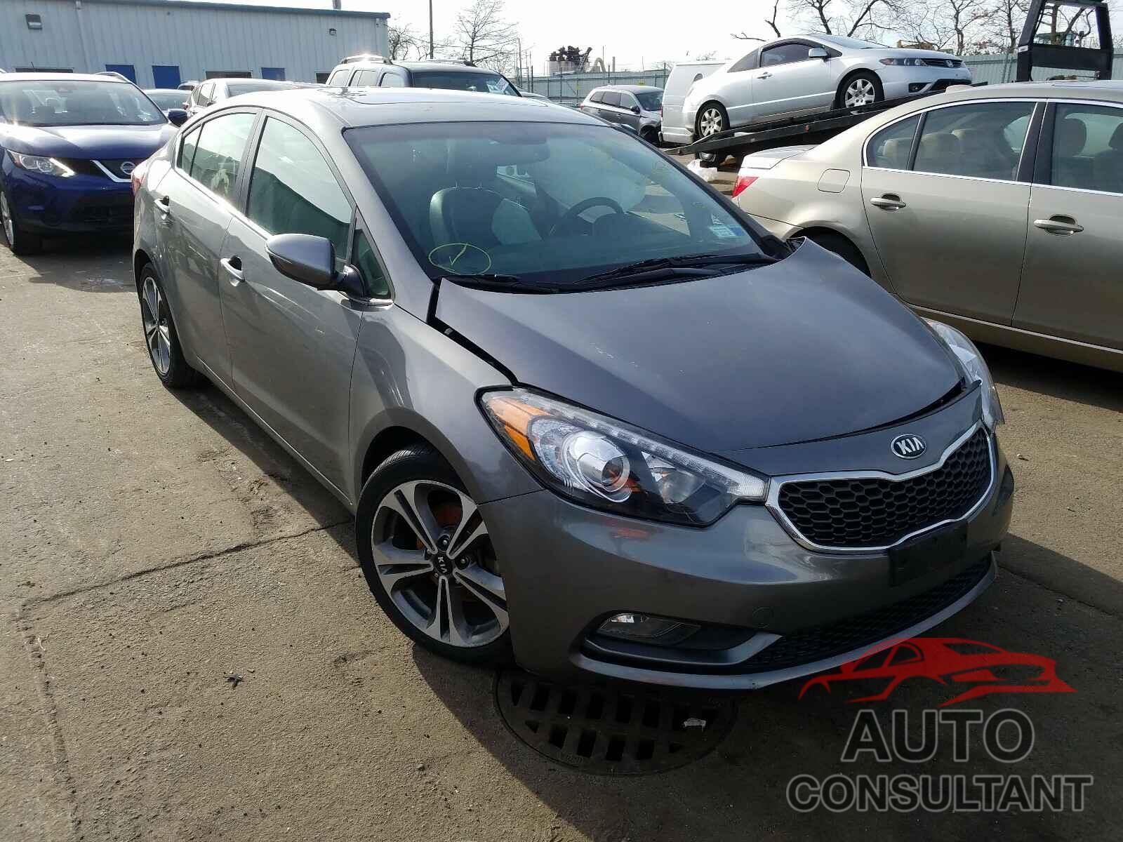 KIA FORTE 2016 - KNAFZ4A87G5571989