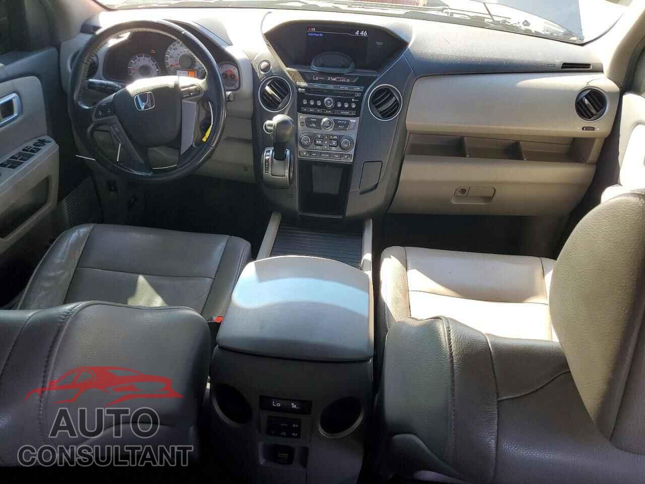 HONDA PILOT 2013 - 5FNYF4H53DB033672
