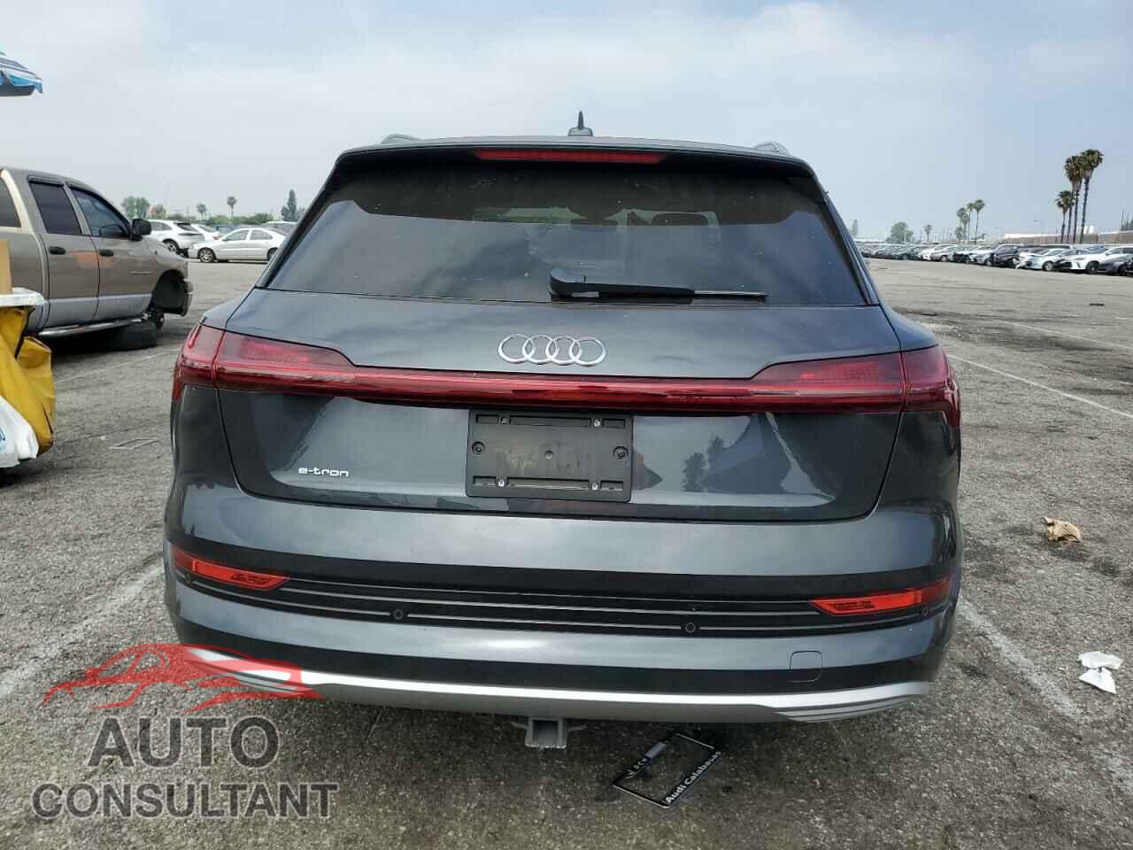 AUDI E-TRON 2019 - WA1LABGE3KB014614