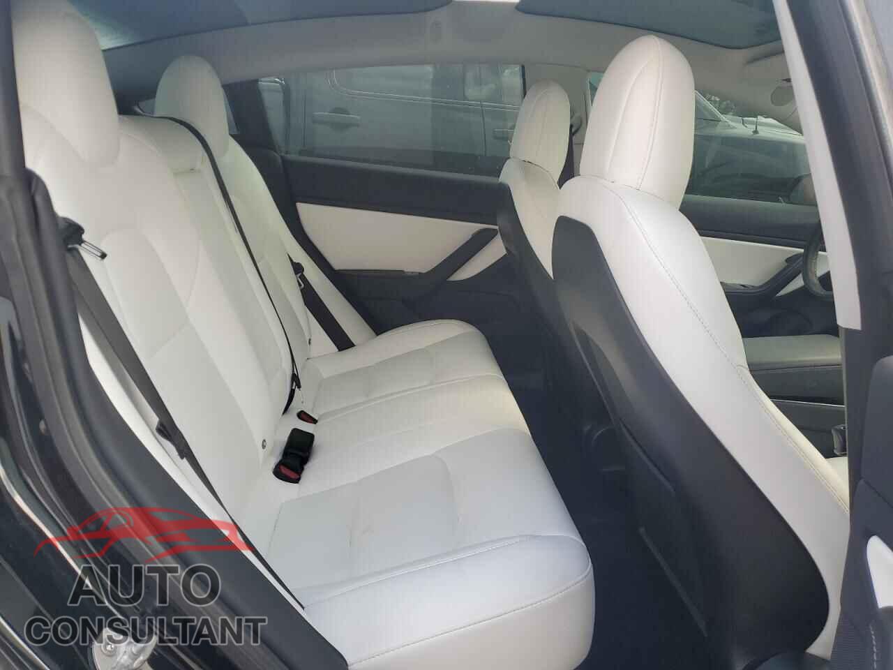 TESLA MODEL 3 2018 - 5YJ3E1EB6JF134920