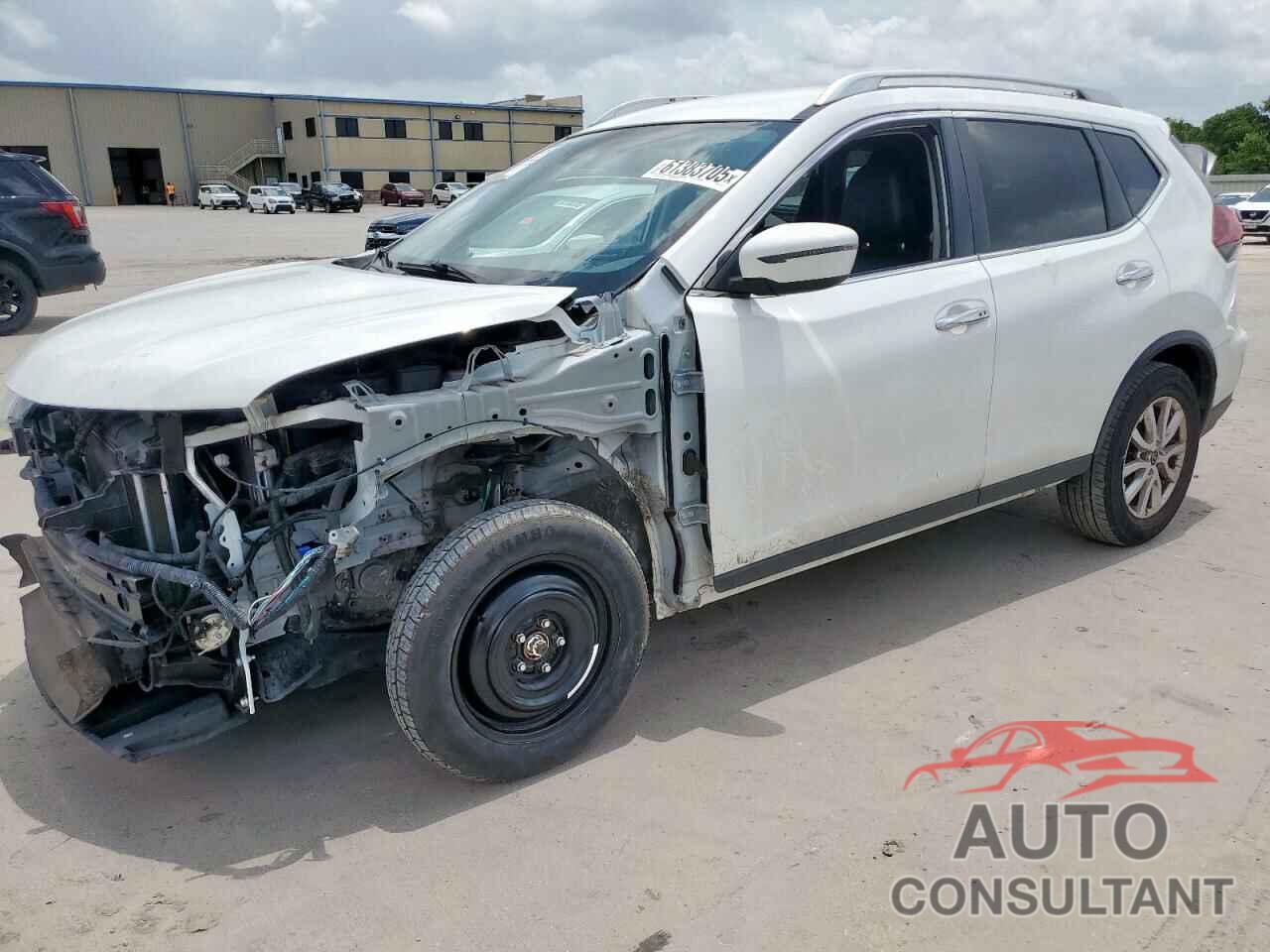 NISSAN ROGUE 2019 - KNMAT2MT9KP541747