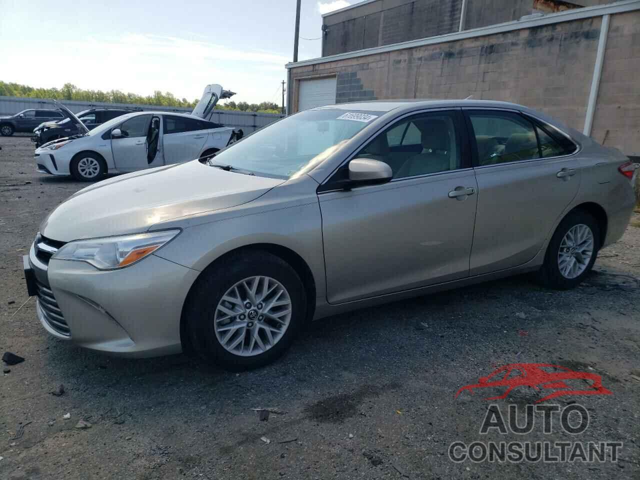 TOYOTA CAMRY 2016 - 4T4BF1FK4GR571193
