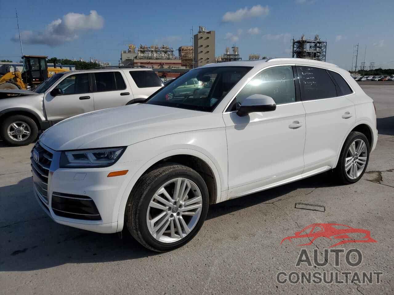 AUDI Q5 2018 - WA1BNAFY6J2189850