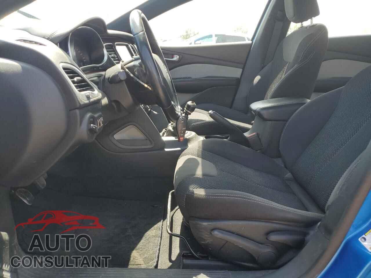 DODGE DART 2015 - 1C3CDFBB6FD252411