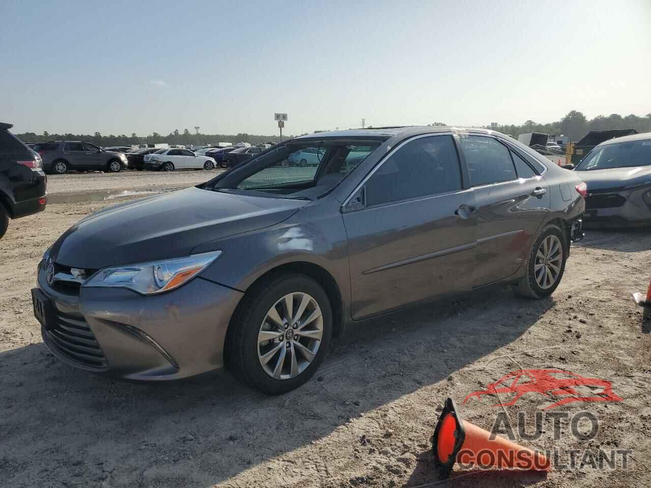 TOYOTA CAMRY 2017 - 4T1BF1FK8HU802608