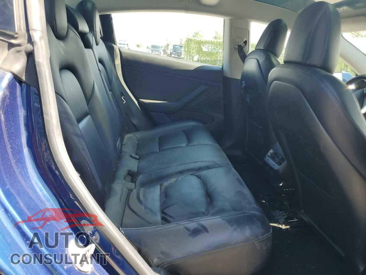 TESLA MODEL 3 2018 - 5YJ3E1EB2JF064994