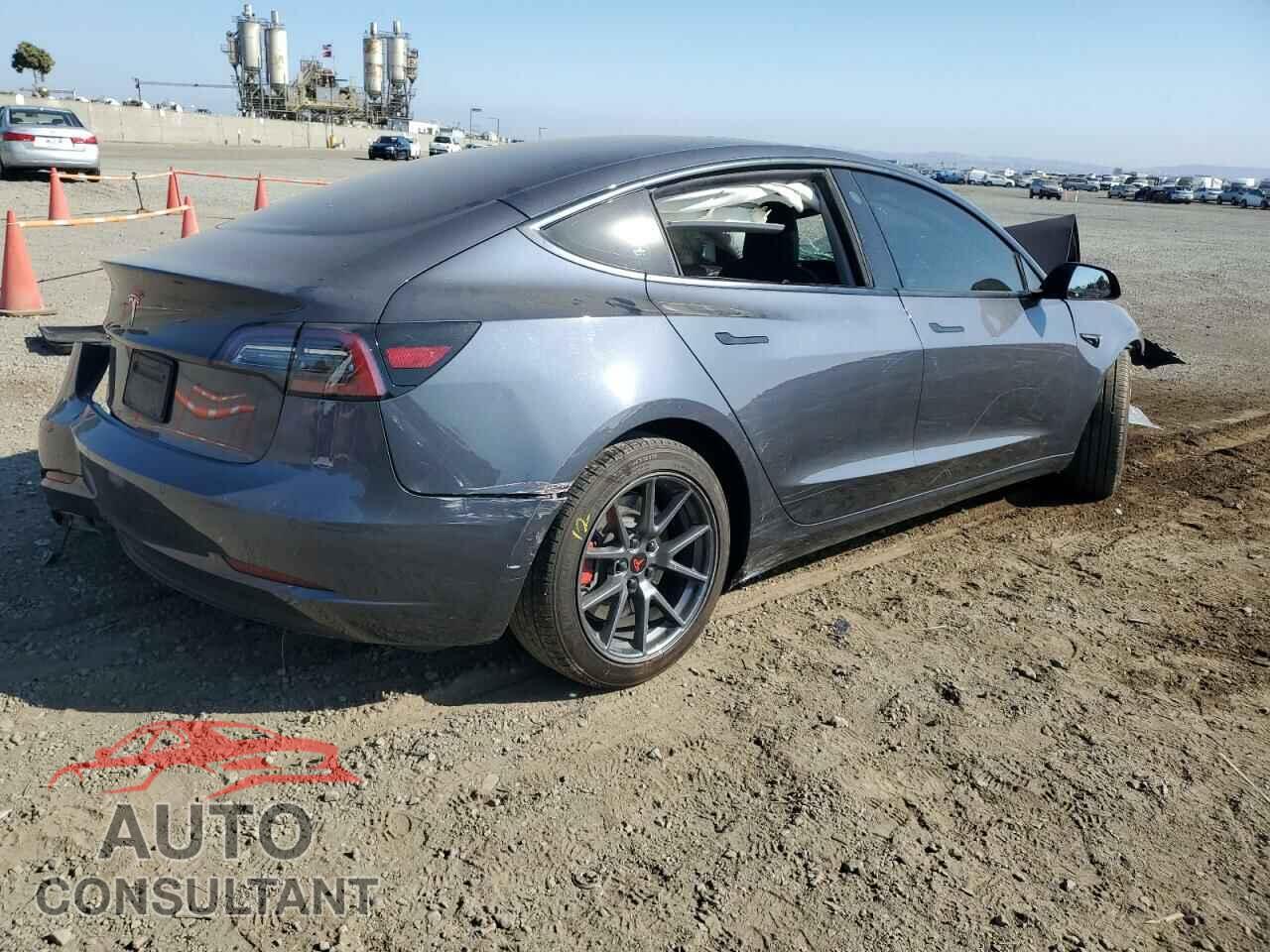 TESLA MODEL 3 2021 - 5YJ3E1EAXMF930226
