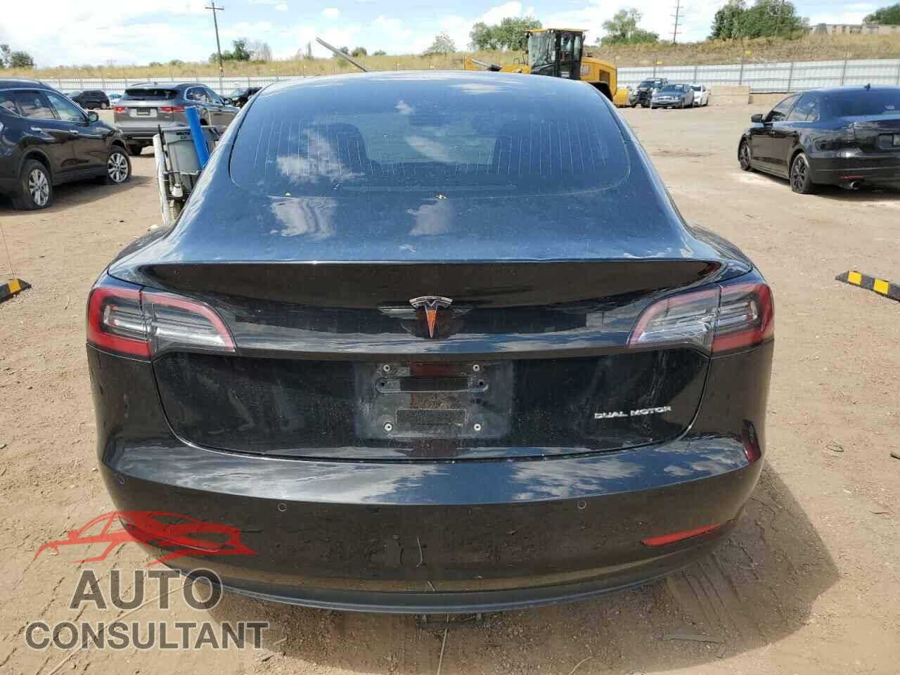 TESLA MODEL 3 2019 - 5YJ3E1EB5KF197234