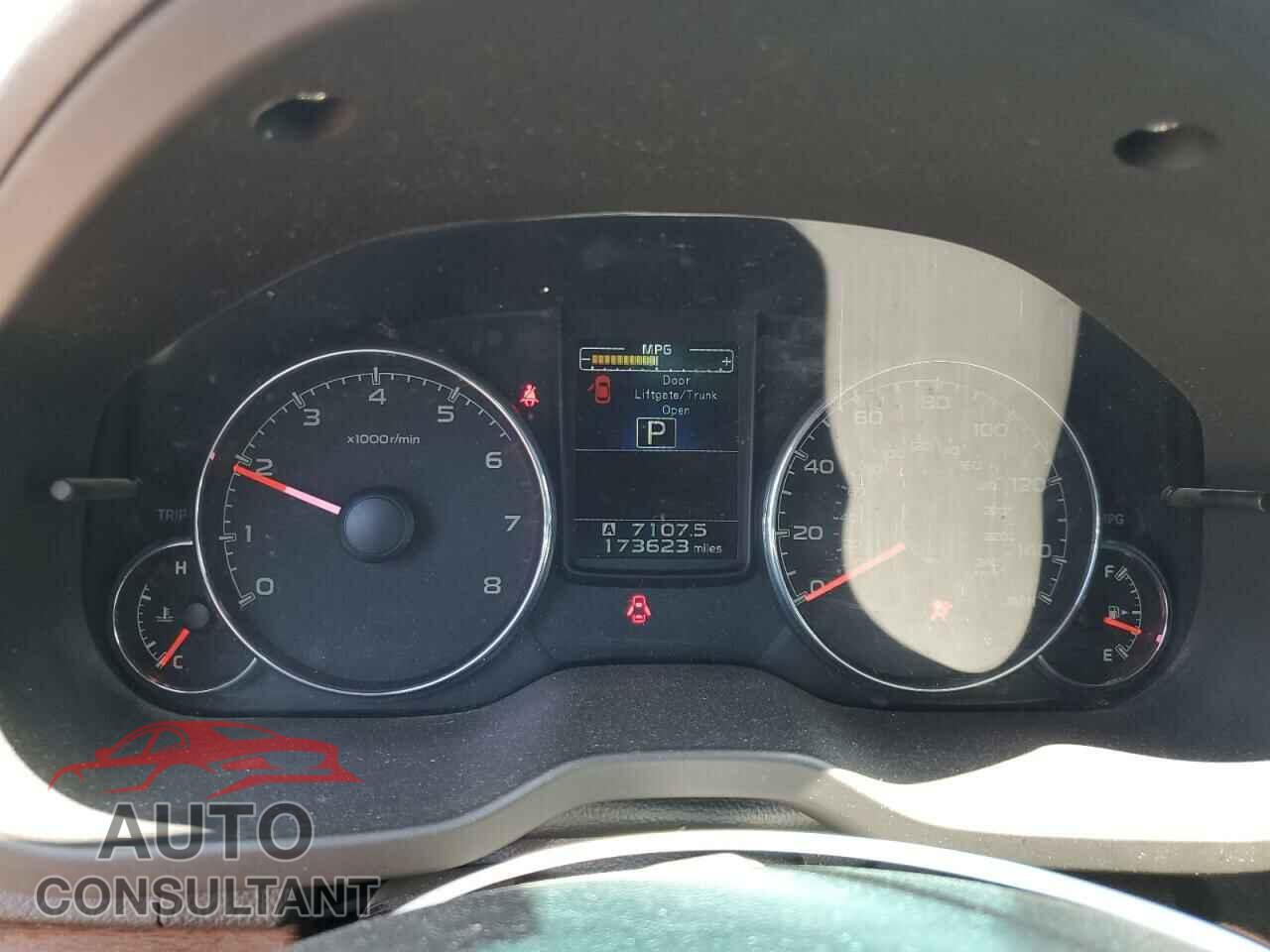 SUBARU OUTBACK 2014 - 4S4BRBLC4E3298523