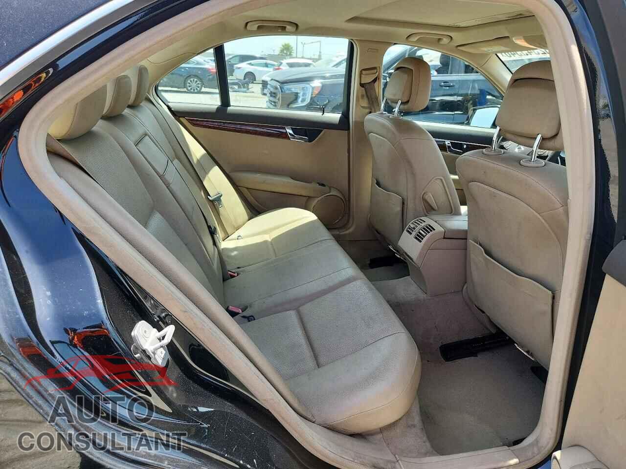 MERCEDES-BENZ C-CLASS 2010 - WDDGF5EB2AF434848