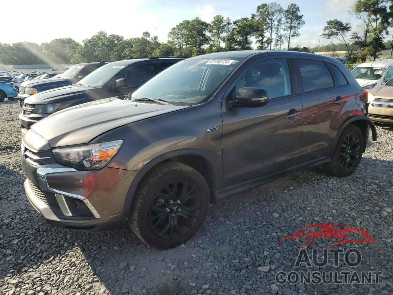 MITSUBISHI OUTLANDER 2018 - JA4AP3AU9JU009674