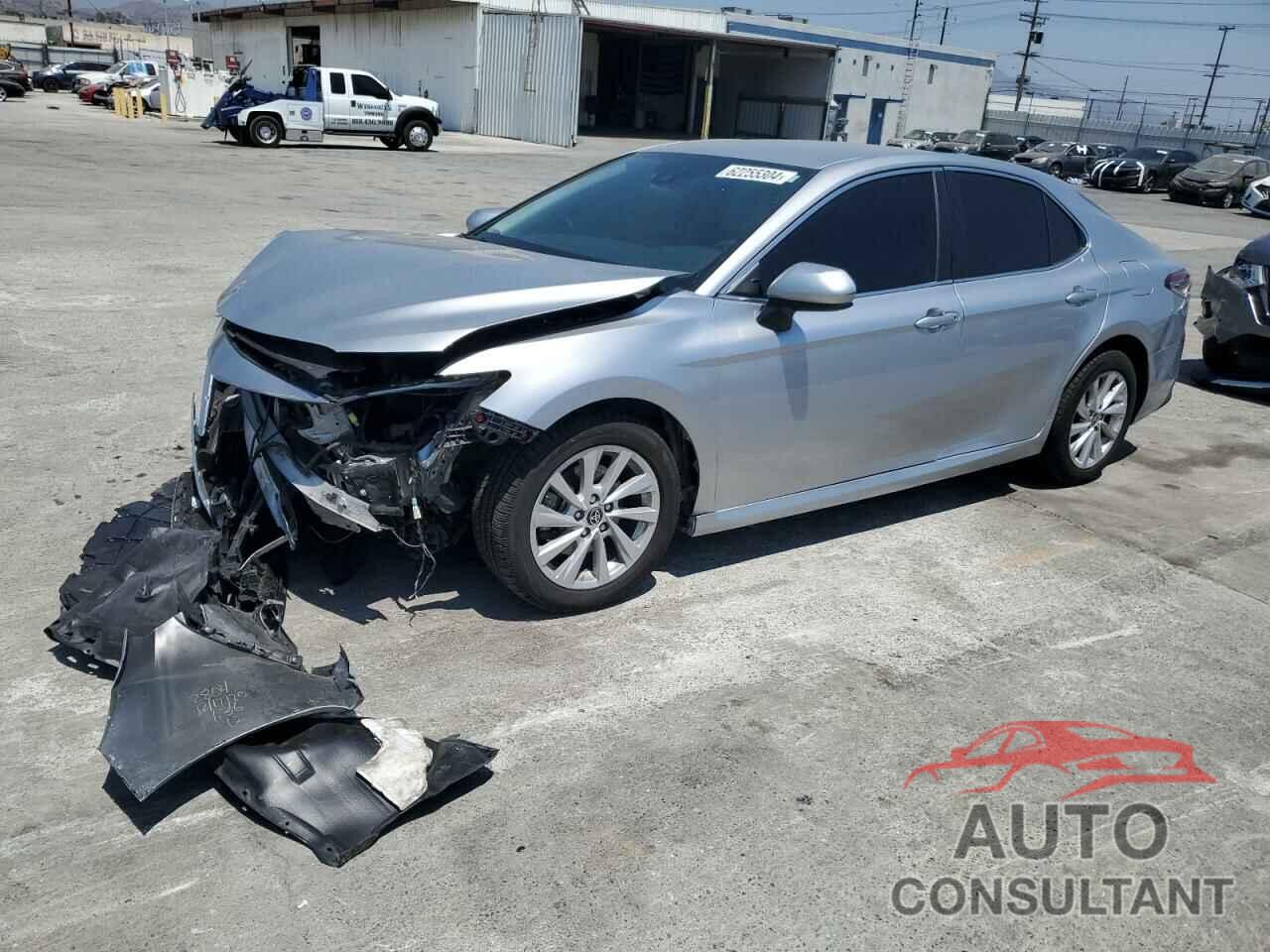 TOYOTA CAMRY 2021 - 4T1C11AK8MU426125