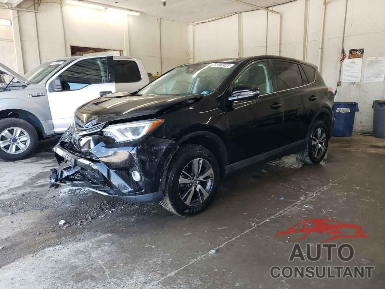 TOYOTA RAV4 2018 - 2T3RFREV1JW792154