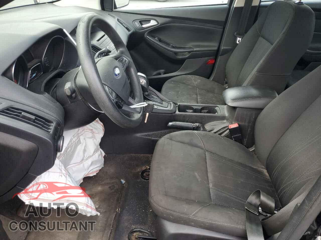 FORD FOCUS 2016 - 1FADP3F21GL334706