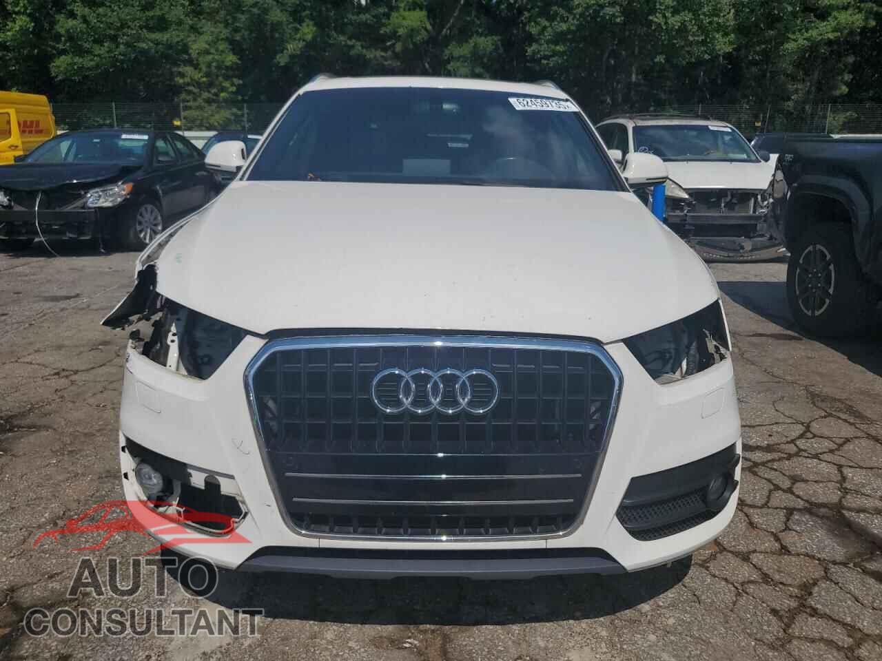 AUDI Q3 2015 - WA1BFCFS4FR008750
