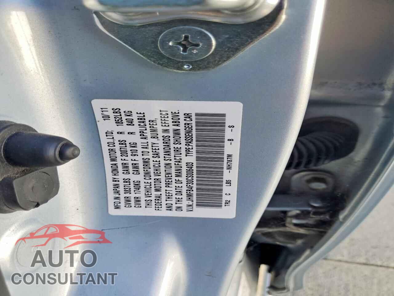 HONDA CIVIC 2012 - JHMFB4F30CS006403