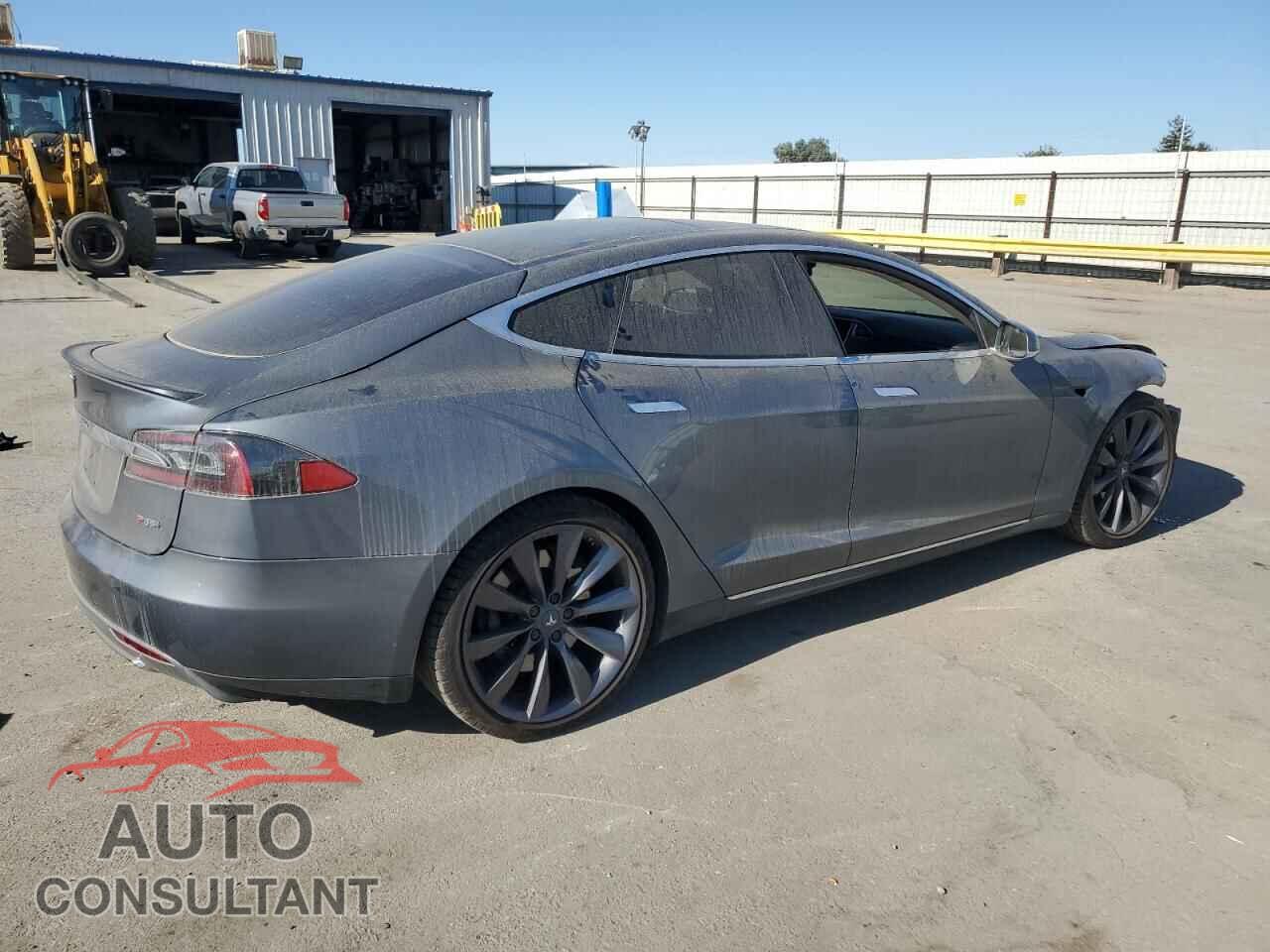 TESLA MODEL S 2013 - 5YJSA1DP3DFP14053