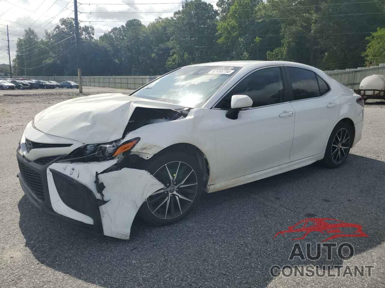 TOYOTA CAMRY 2022 - 4T1G11AK7NU039147