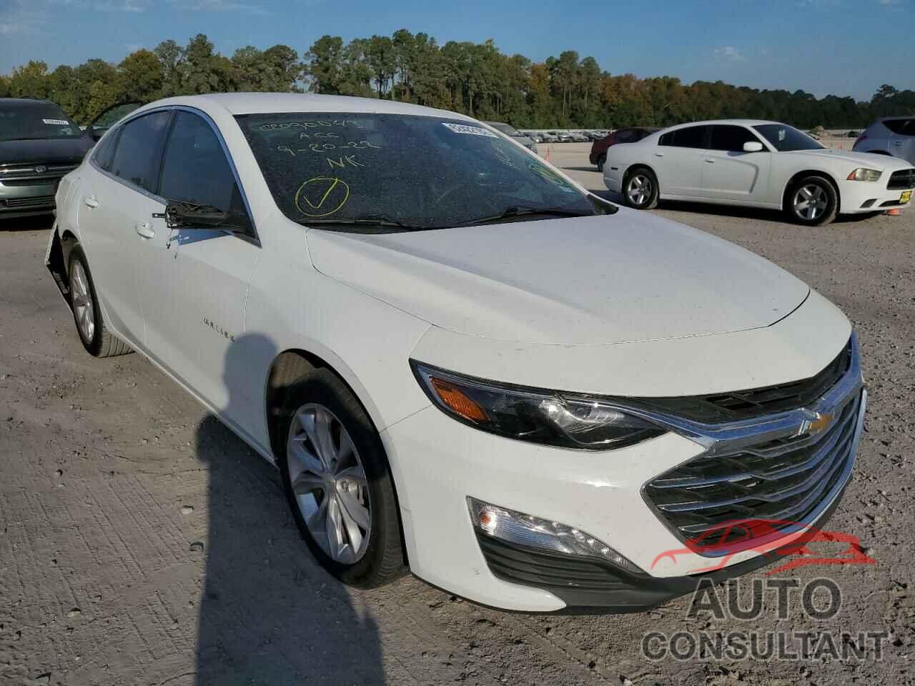 CHEVROLET MALIBU 2020 - 1G1ZD5ST5LF077389