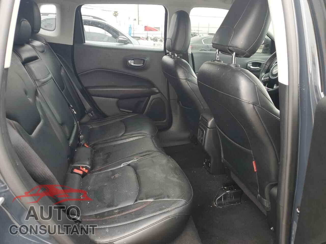JEEP COMPASS 2017 - 3C4NJDDB0HT659636