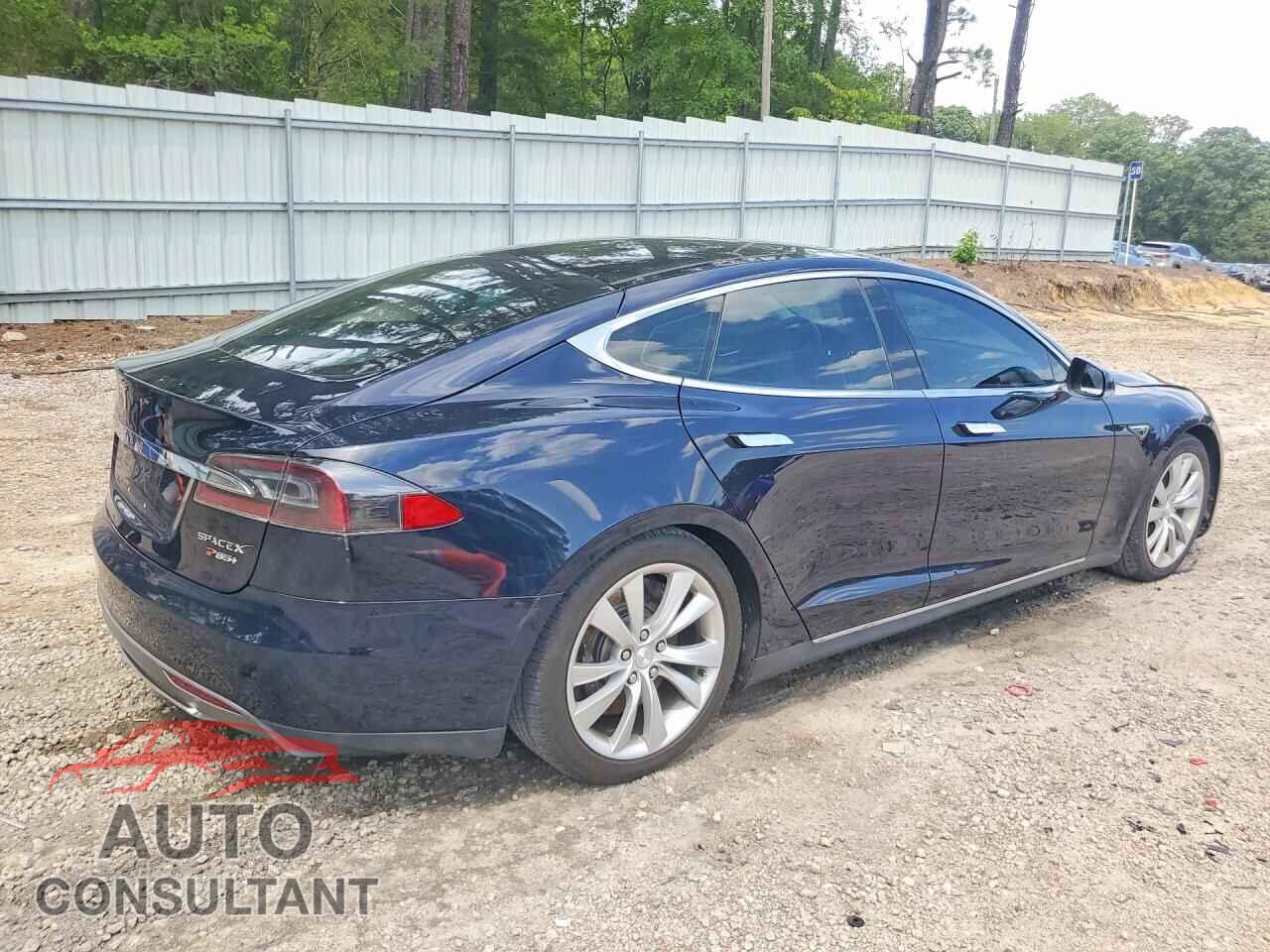 TESLA MODEL S 2013 - 5YJSA1DP2DFP24802