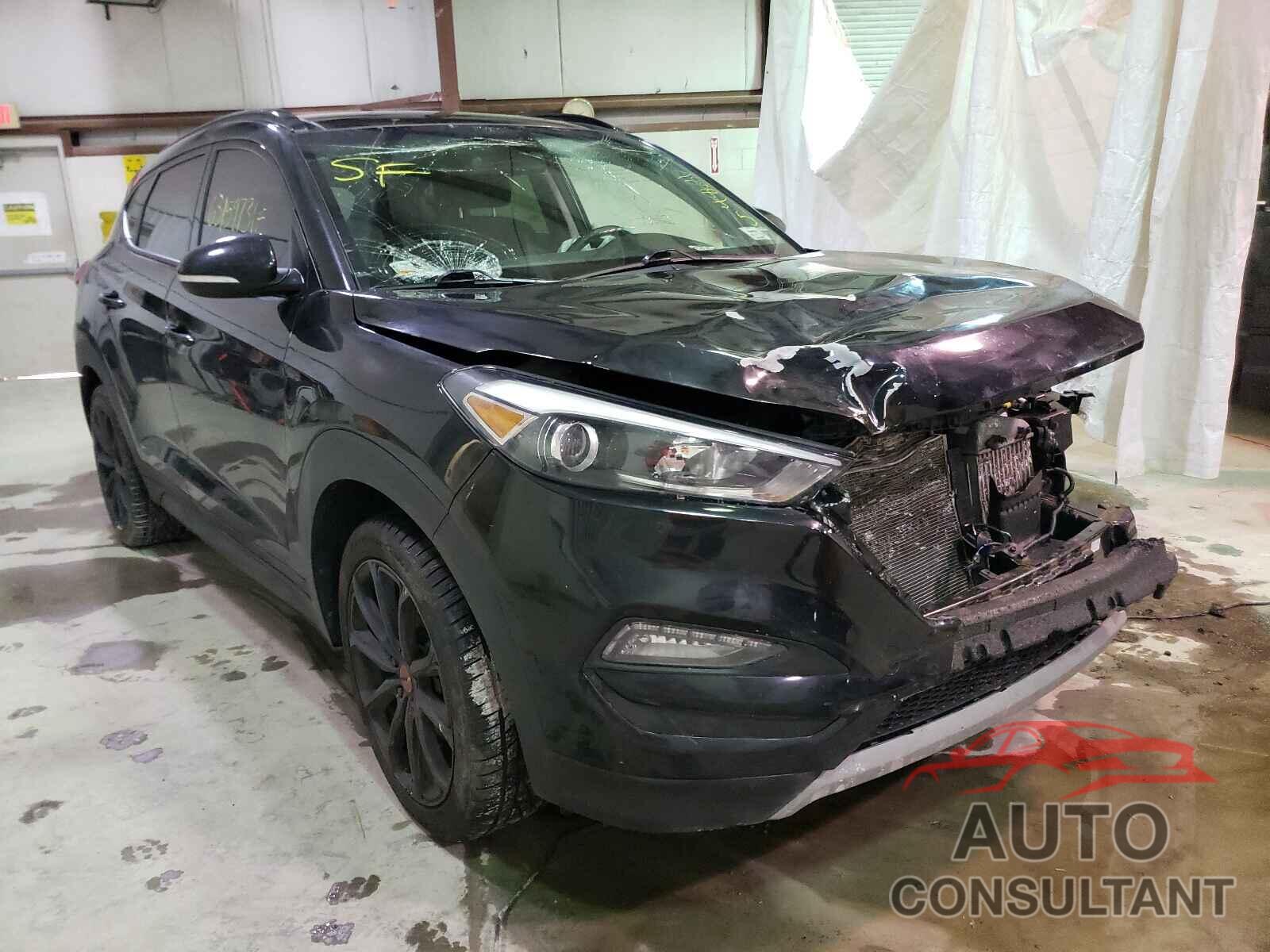 HYUNDAI TUCSON 2017 - KM8J3CA26HU451334