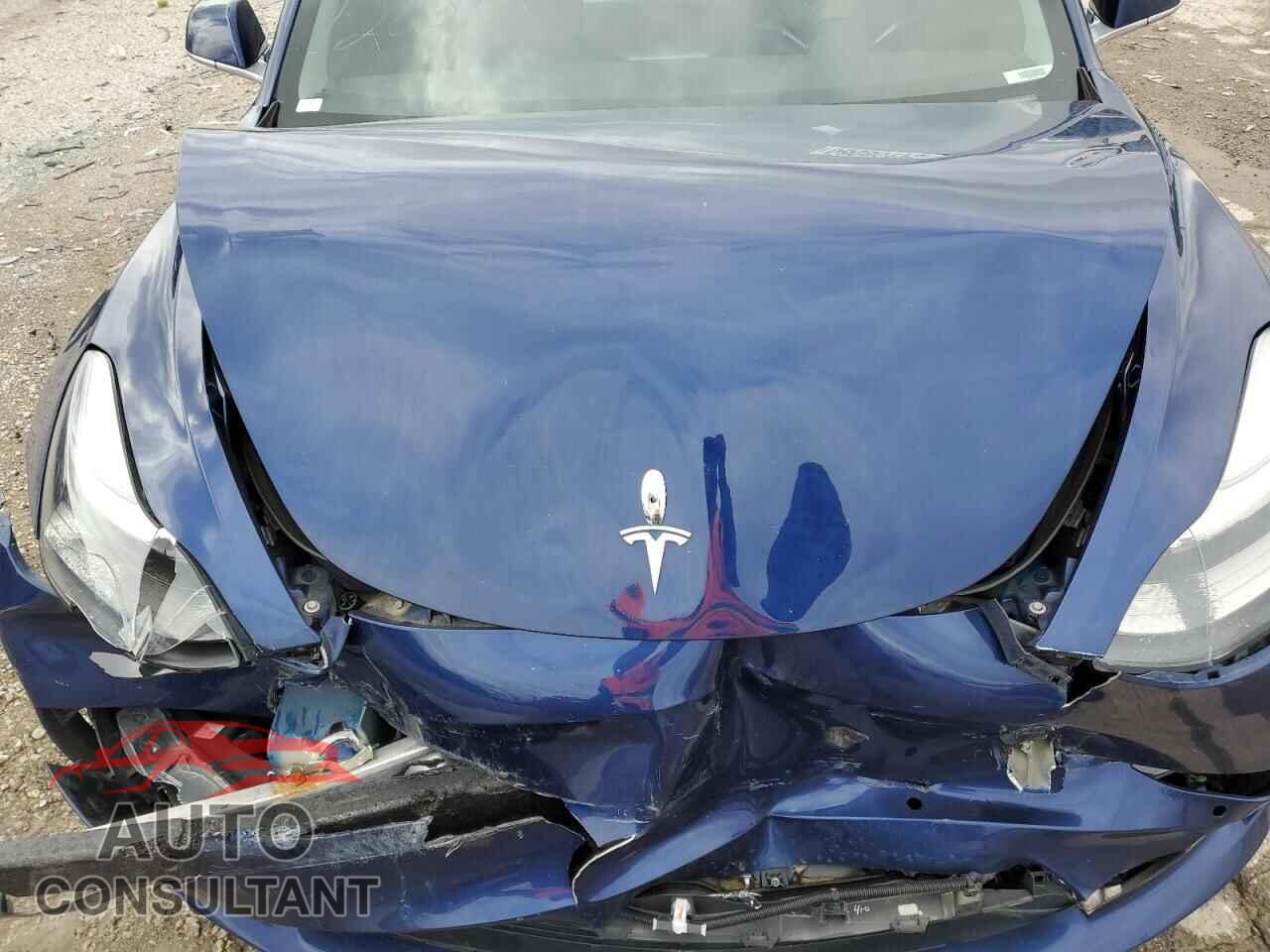 TESLA MODEL 3 2018 - 5YJ3E1EB9JF120218