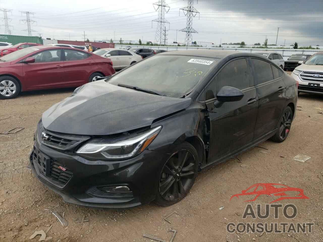 CHEVROLET CRUZE 2018 - 1G1BE5SM5J7168144