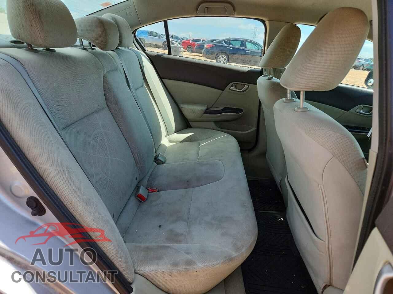 HONDA CIVIC 2012 - 2HGFB2F59CH566548