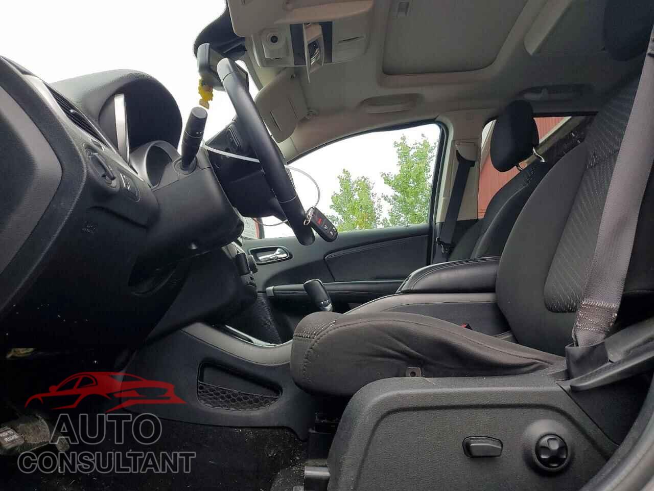 DODGE JOURNEY 2017 - 3C4PDCCG7HT586711