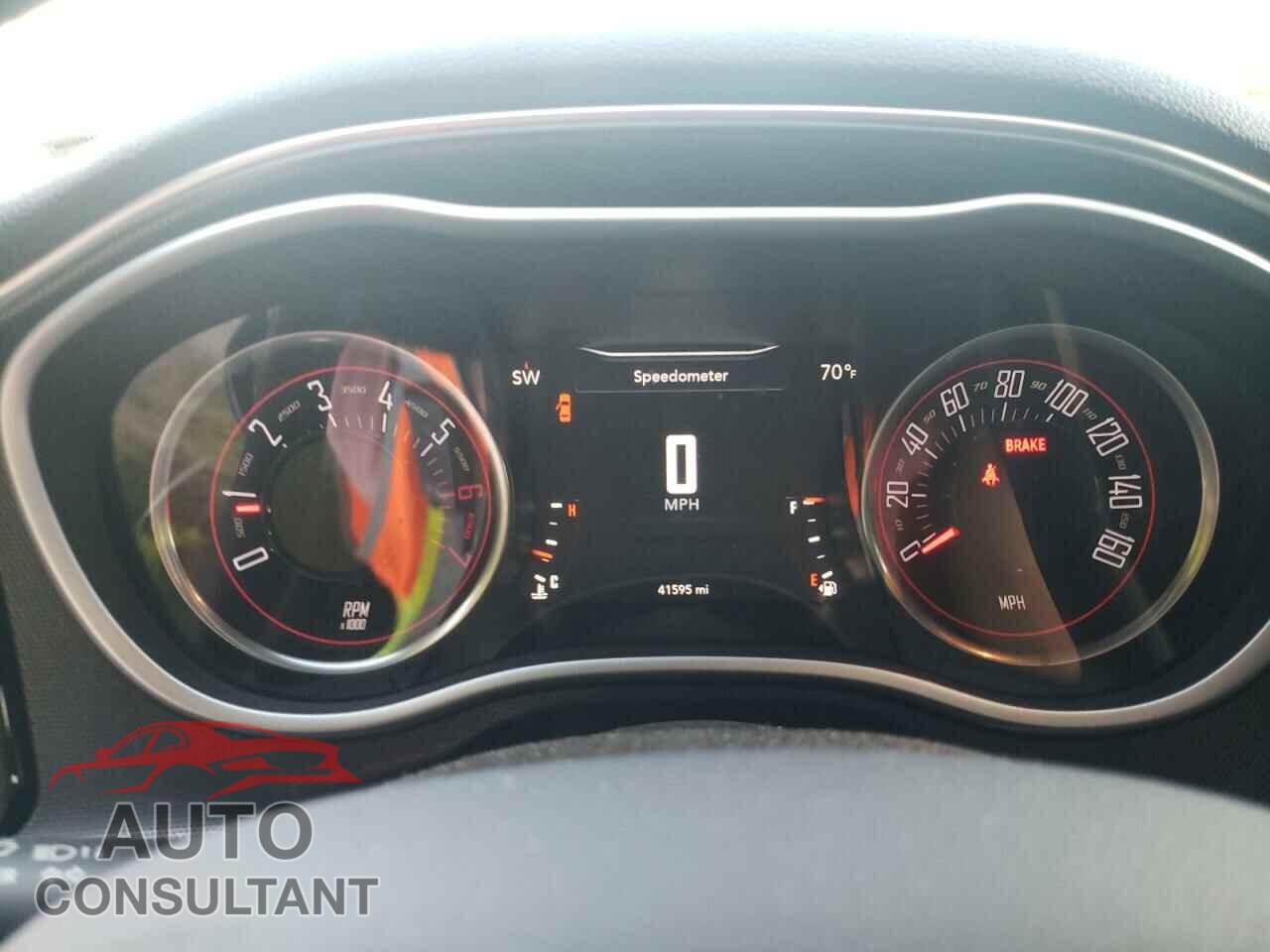 DODGE CHALLENGER 2016 - 2C3CDZBT4GH284384