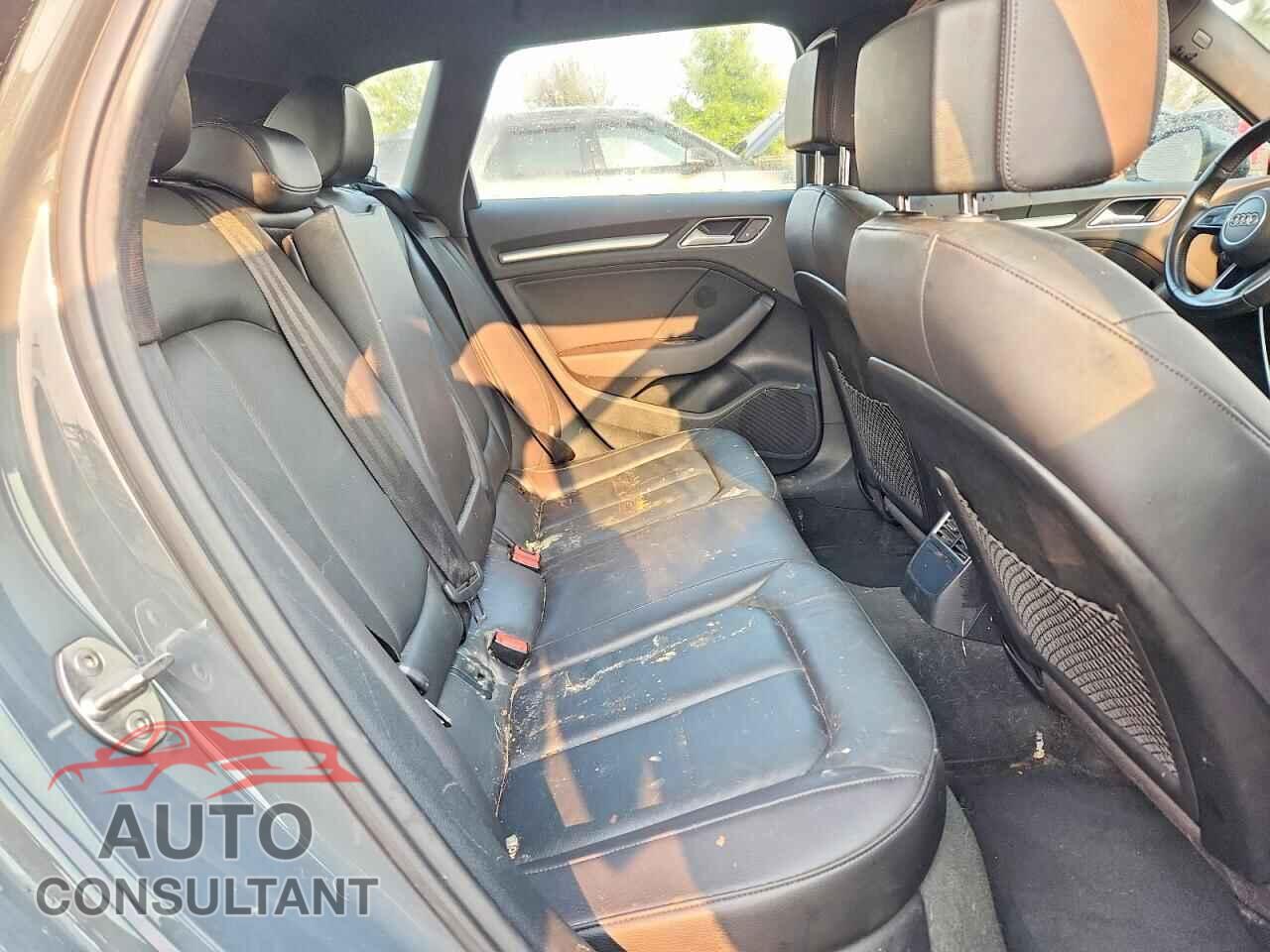 AUDI A3 2017 - WAUUPBFF8HA042066