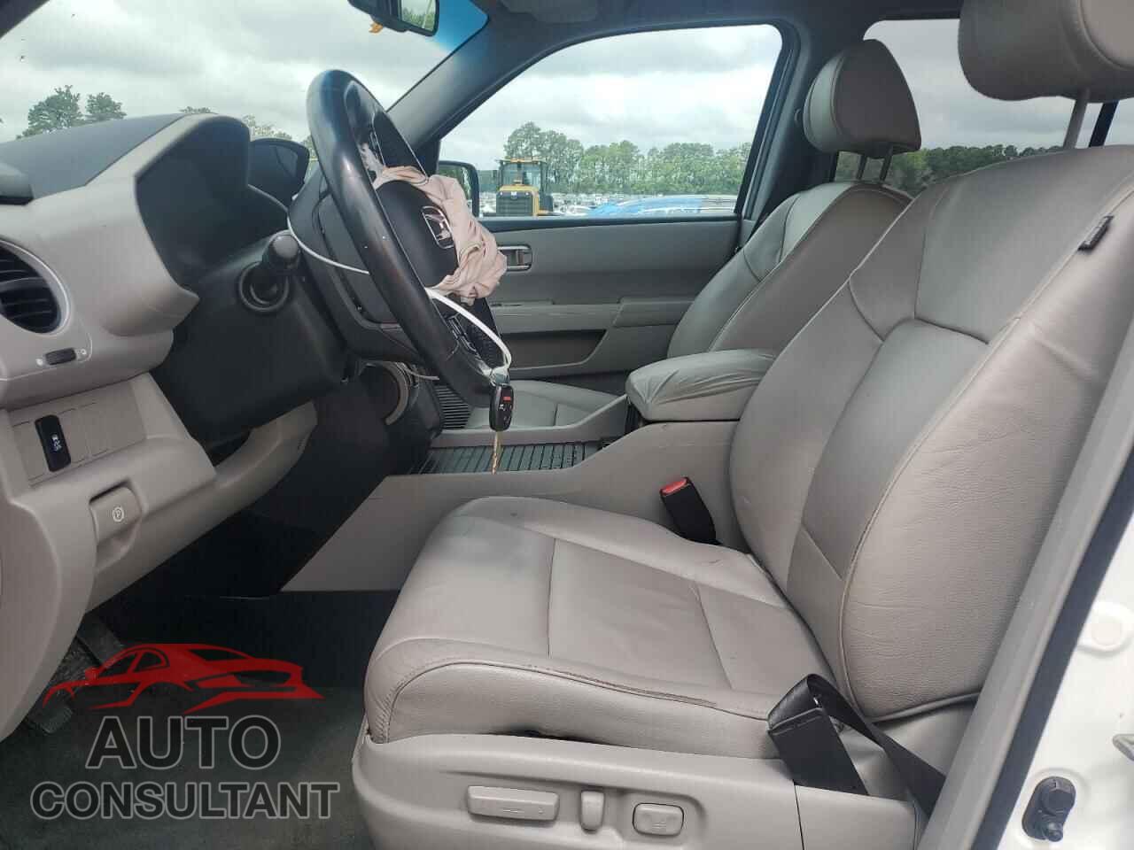 HONDA PILOT 2013 - 5FNYF3H55DB044912