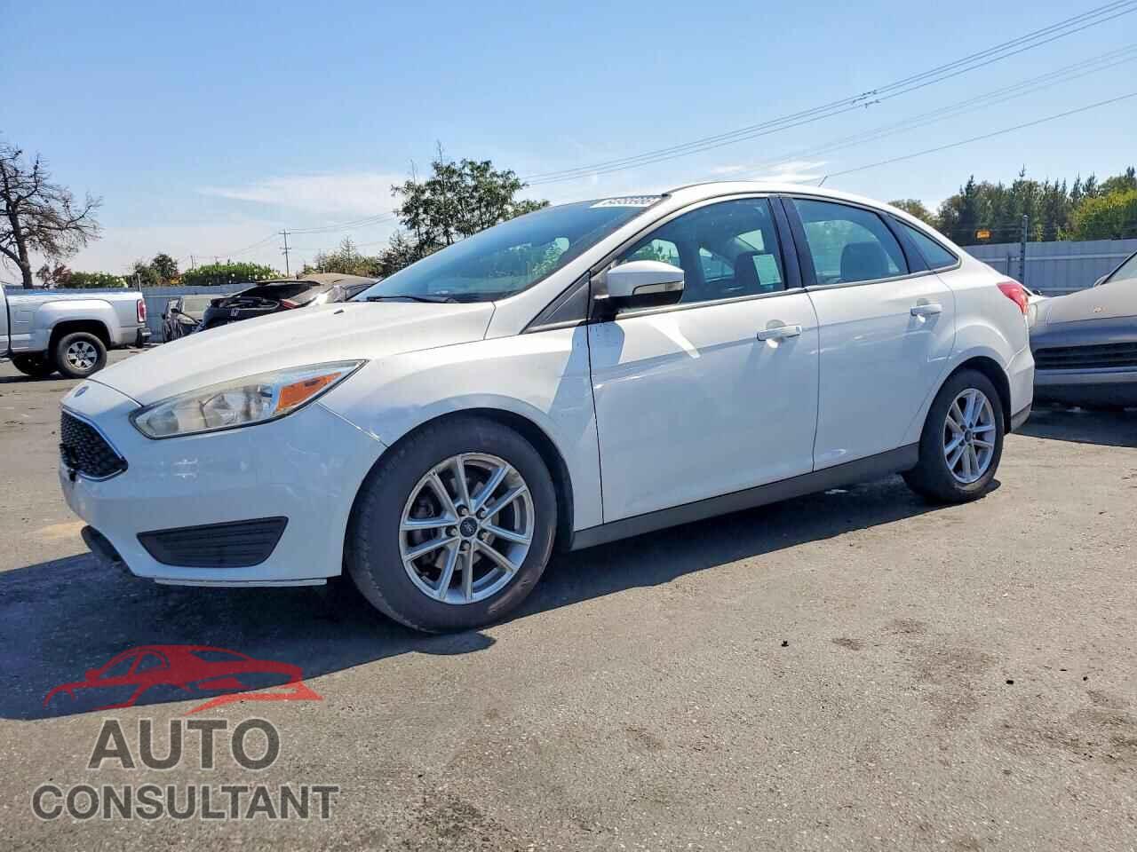 FORD FOCUS 2017 - 1FADP3F29HL216517