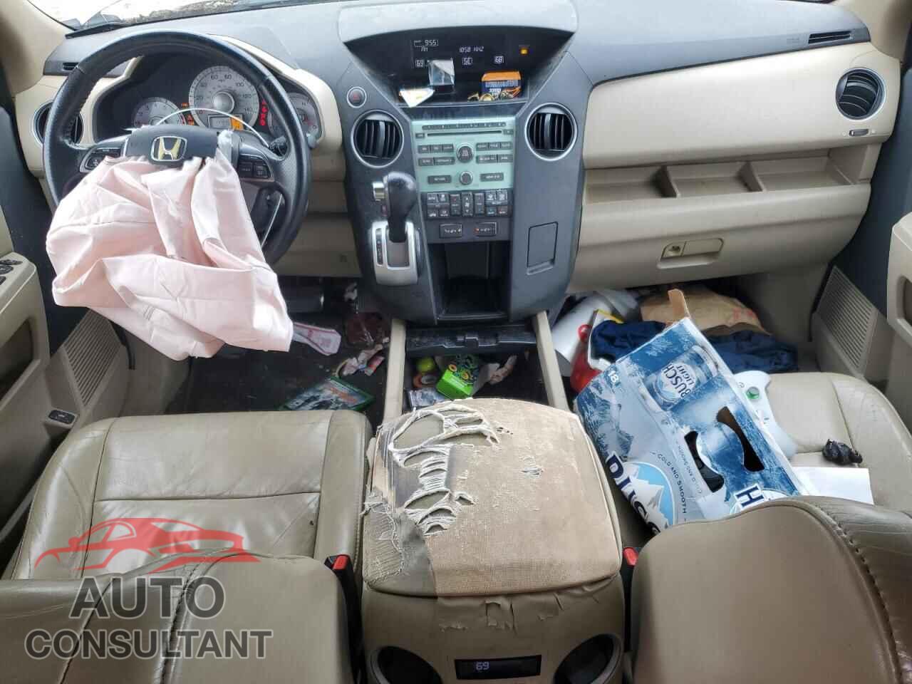 HONDA PILOT 2011 - 5FNYF3H55BB033132