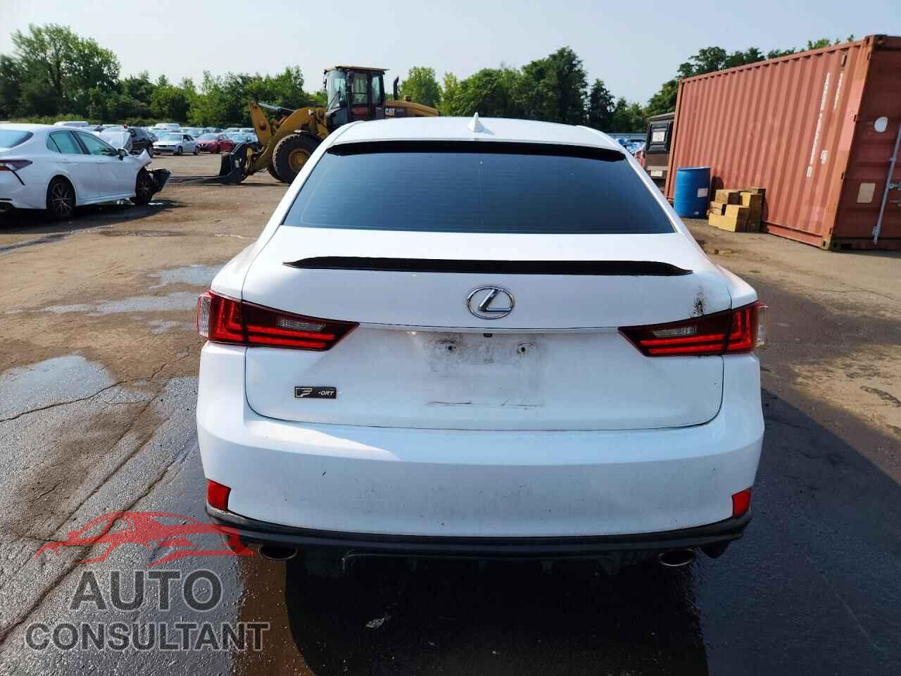 LEXUS IS 2014 - JTHBF1D29E5023407