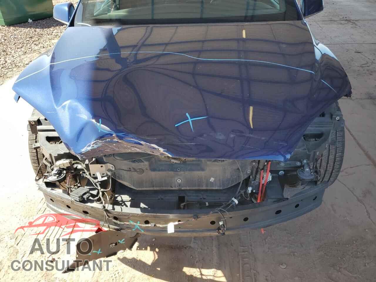TESLA MODEL X 2017 - 5YJXCDE22HF035675