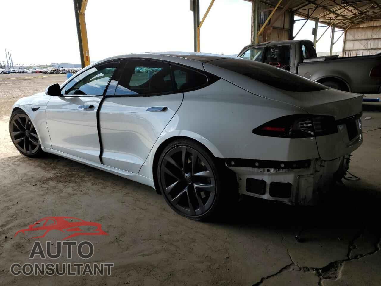 TESLA MODEL S 2024 - 5YJSA1E5XRF543192