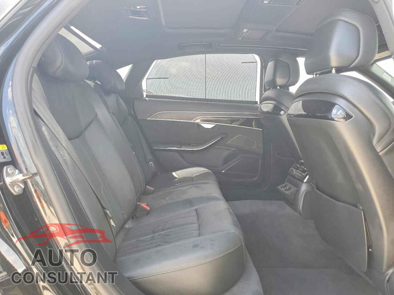 AUDI A8 2019 - WAU8DAF83KN005240