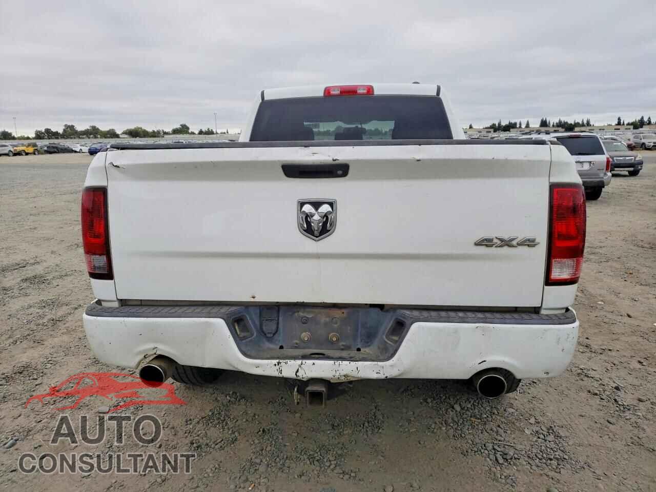 DODGE RAM 1500 2012 - 1C6RD7FT2CS261670