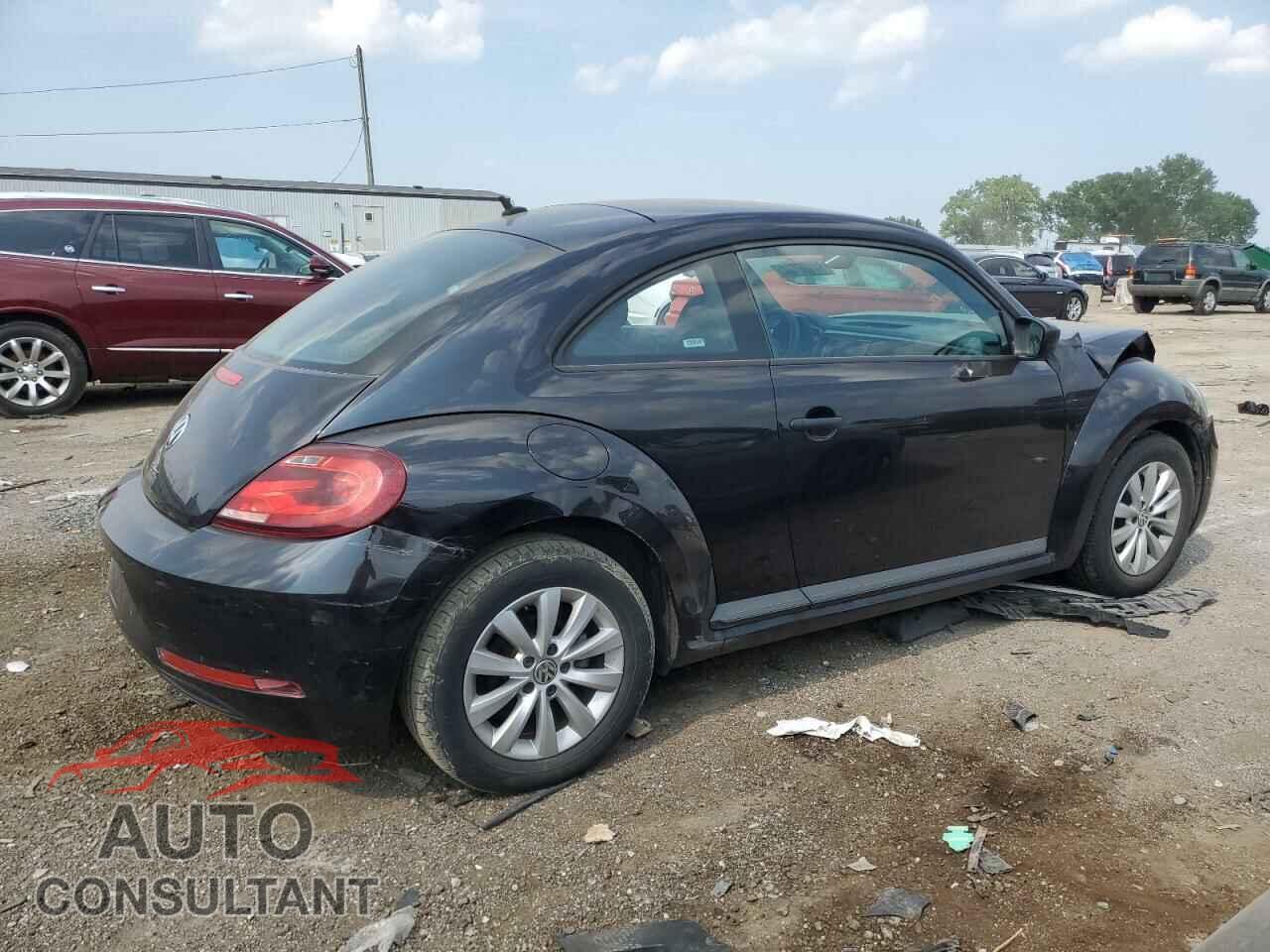 VOLKSWAGEN BEETLE 2017 - 3VWF17AT9HM631991