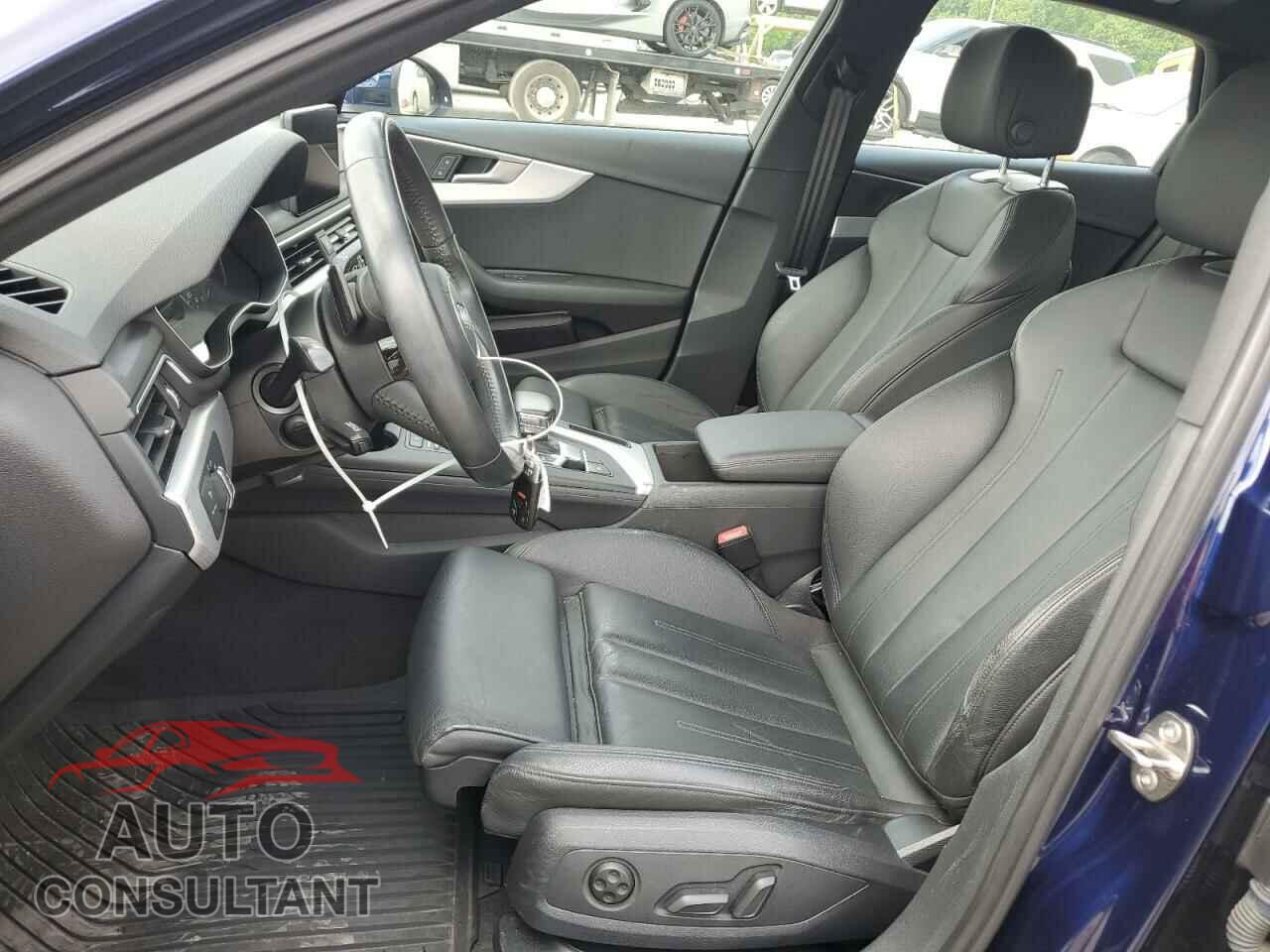 AUDI A4 2019 - WAUDNAF45KA022525