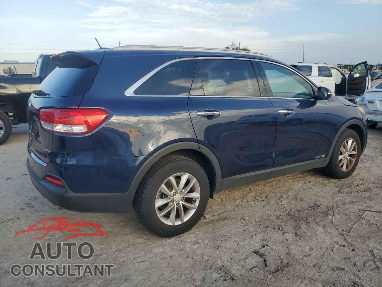 KIA SORENTO 2017 - 5XYPGDA56HG322448