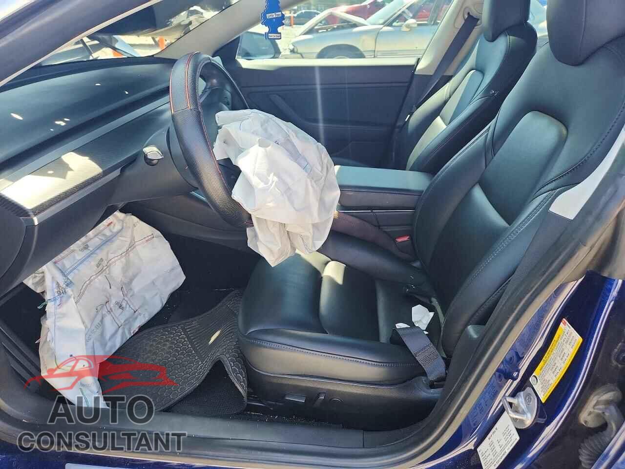 TESLA MODEL 3 2019 - 5YJ3E1EA2KF299209