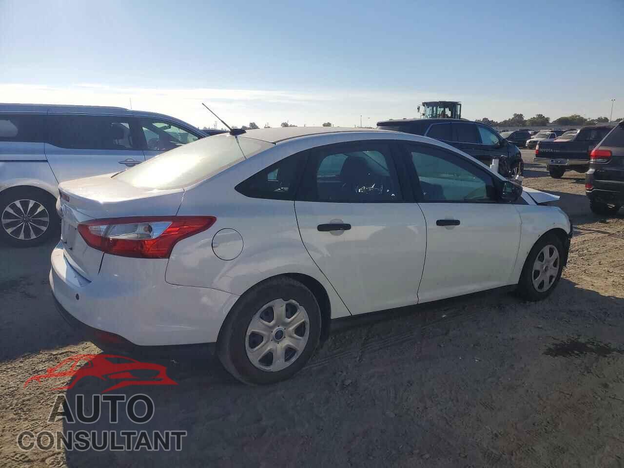 FORD FOCUS 2013 - 1FADP3E26DL184847