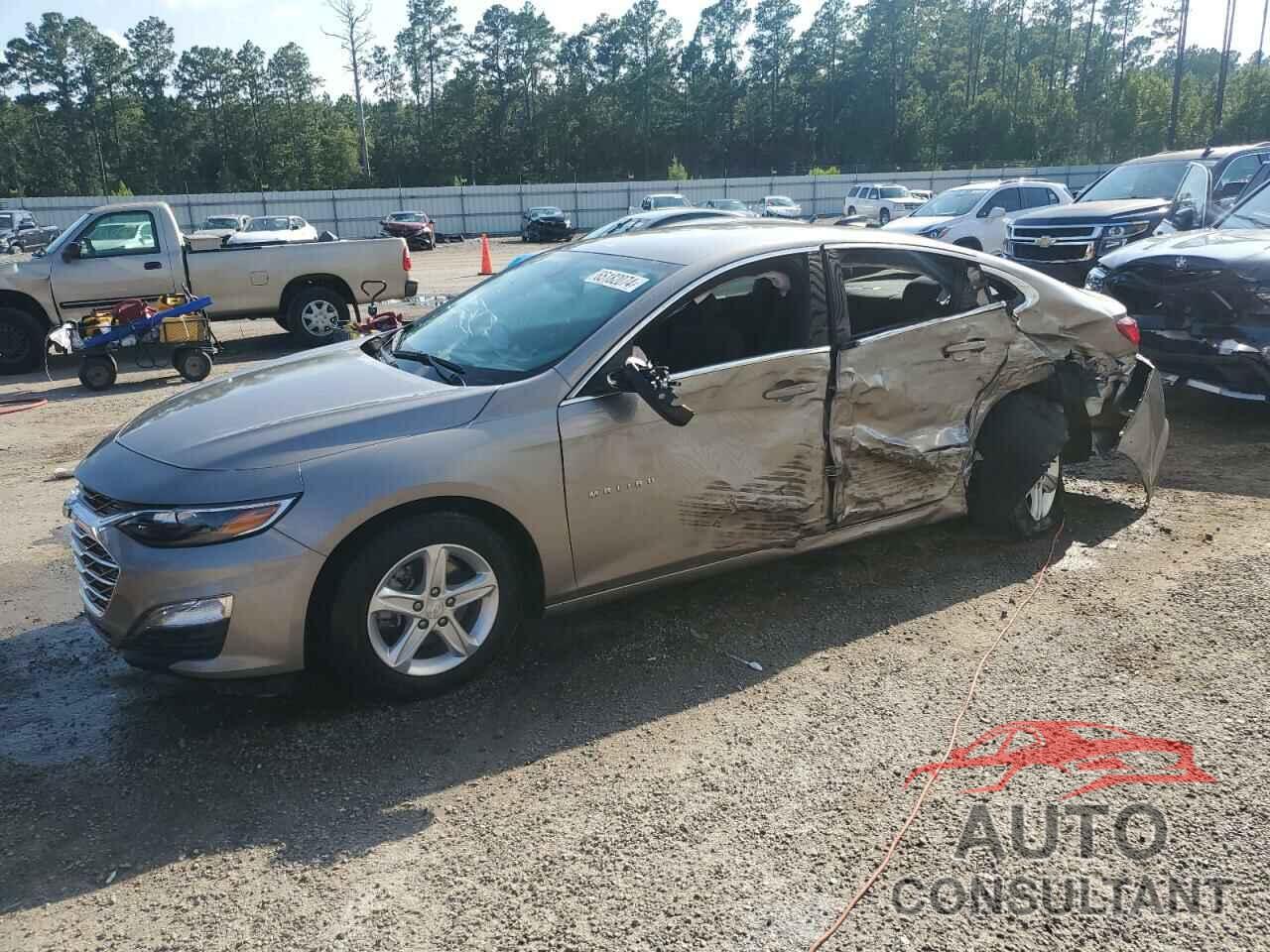 CHEVROLET MALIBU 2022 - 1G1ZB5ST1NF185887